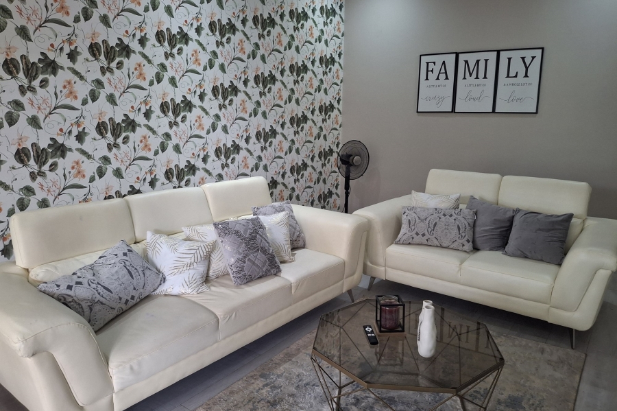 3 Bedroom Property for Sale in Vincent Heights Eastern Cape
